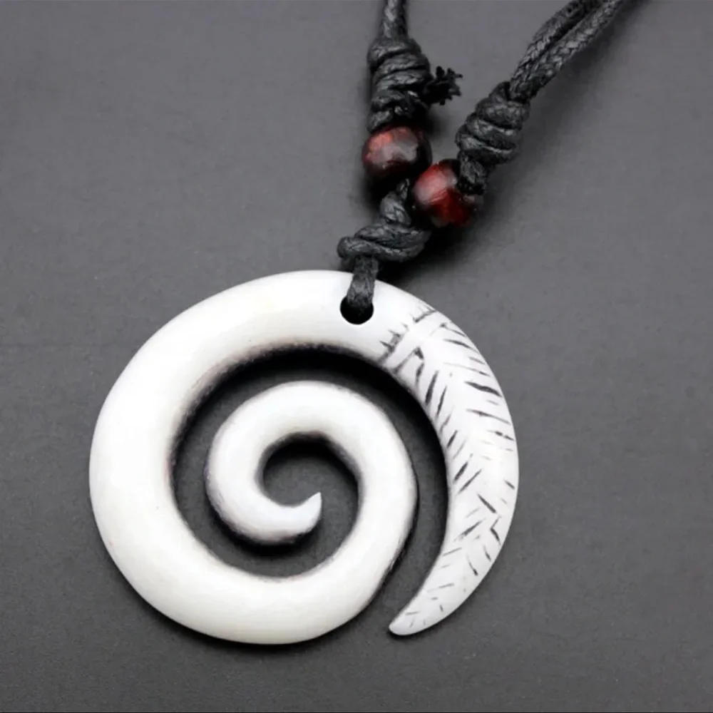 New Handmade Boho Hawaiian Tribal Engraved Spiral Helix Hook Pendant Necklace